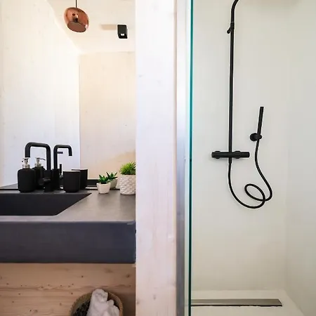 Villa Arcadia Eco-luxe Mobile Homes With Infinity Pool By Oiko Collection Privlaka (Zadar)