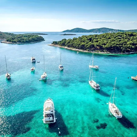 Arcadia Eco-luxe Mobile Homes With Infinity Pool By Oiko Collection * Privlaka (Zadar)