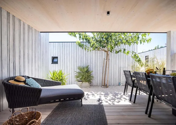 Arcadia Eco-luxe Mobile Homes With Infinity Pool By Oiko Collection Vila Privlaka (Zadar)