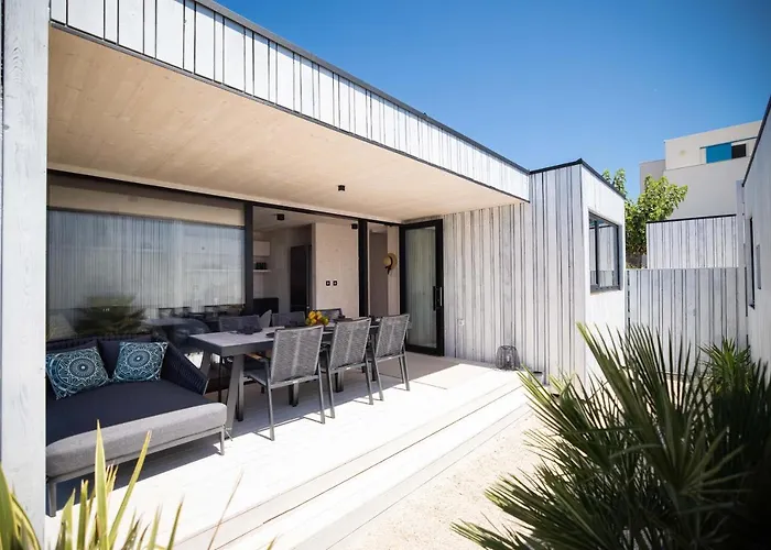 Arcadia Eco-luxe Mobile Homes With Infinity Pool By Oiko Collection Privlaka (Zadar)