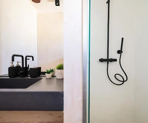 Vila Arcadia Eco-luxe Mobile Homes With Infinity Pool By Oiko Collection Privlaka (Zadar)